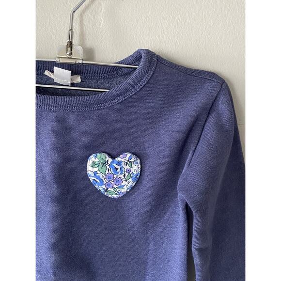 Crewcuts Sweatshirt Girls Heart Pocket Pullover Sweater Style# AZ920 Size XXS - Picture 4 of 4